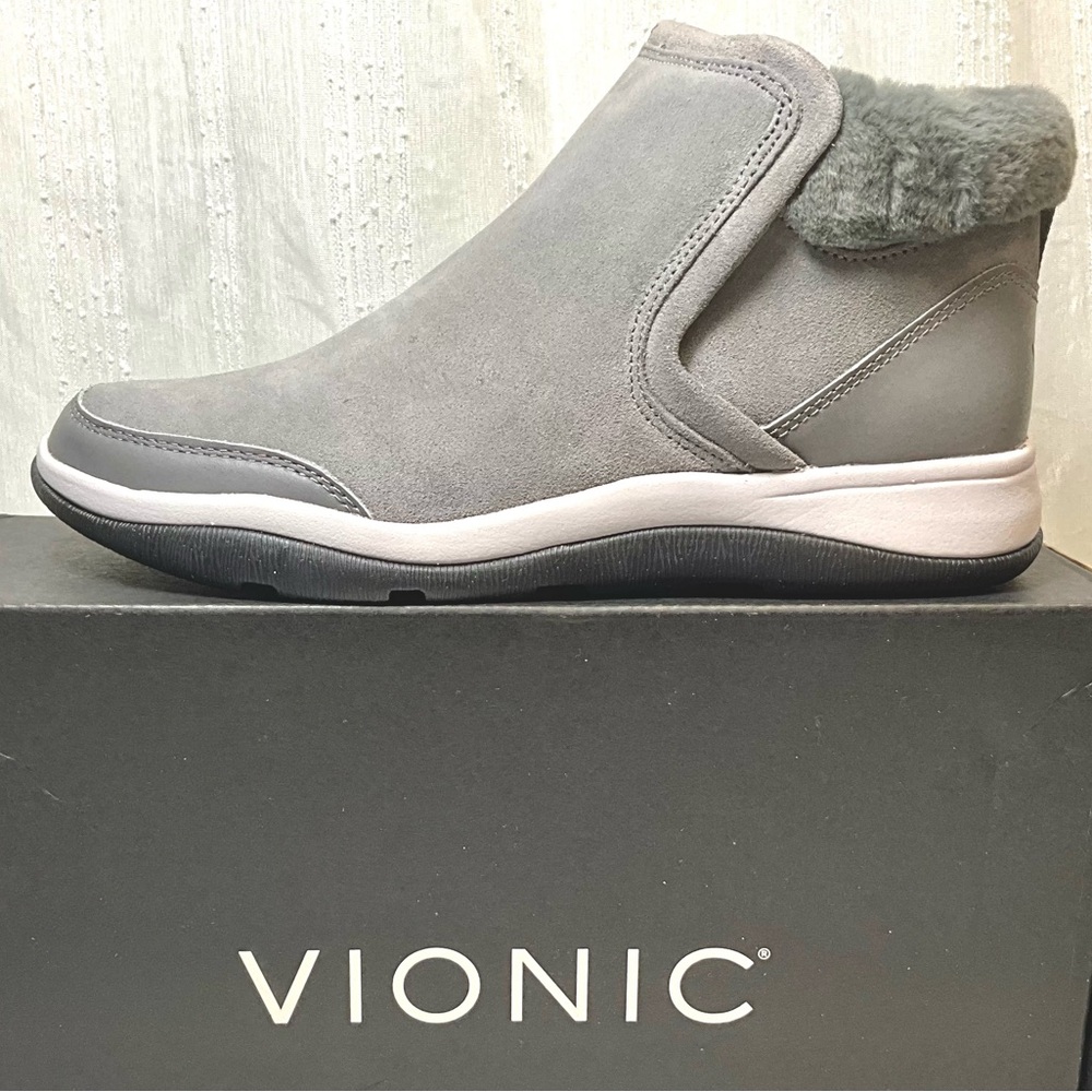 Vionic Gray and White Plush-Collar Winter Boot
